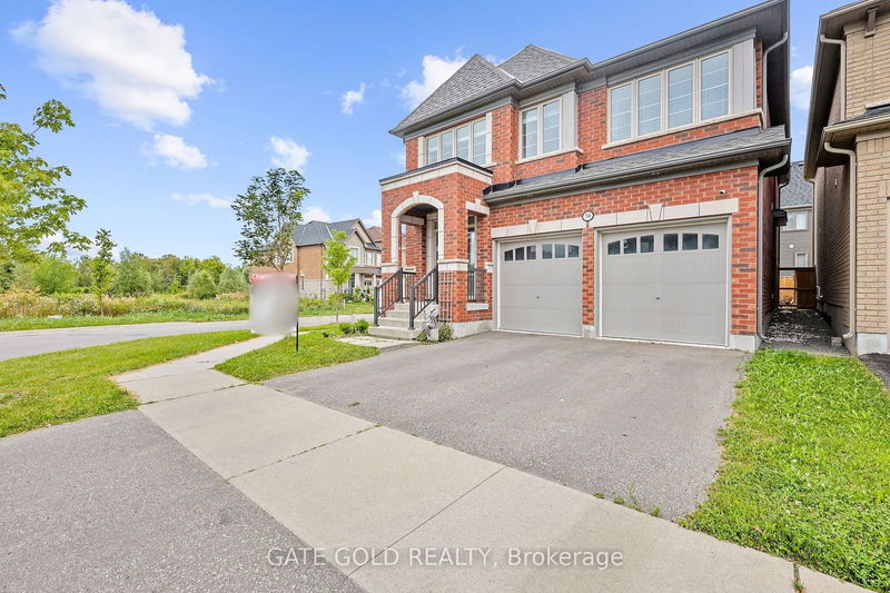 2560 Bandsman Cres  Oshawa, L1L 0M2 | Image 3