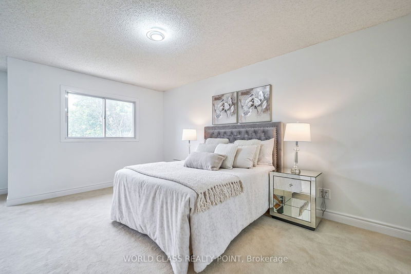 202 Bridgewater Ave  Whitby, L1R 1X3 | Image 22