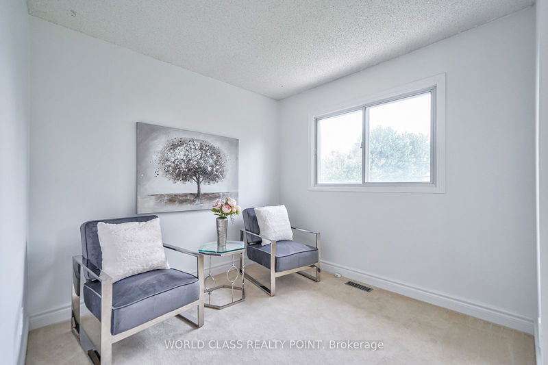 202 Bridgewater Ave  Whitby, L1R 1X3 | Image 24