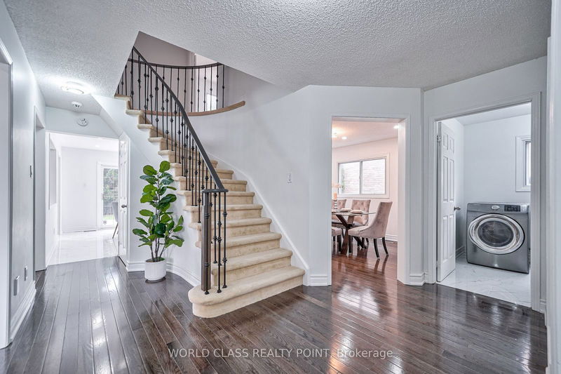 202 Bridgewater Ave  Whitby, L1R 1X3 | Image 5