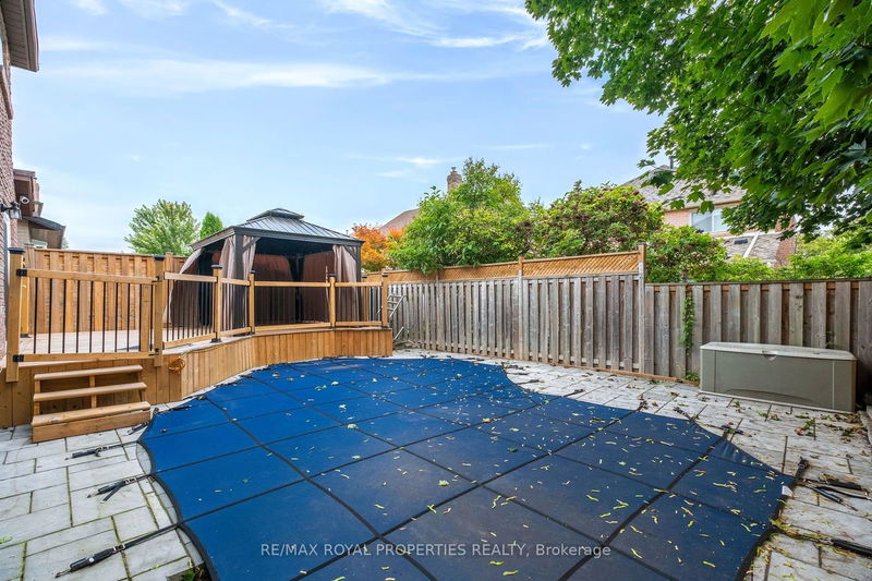 55 Addley Cres  Ajax, L1T 1V3 | Image 35