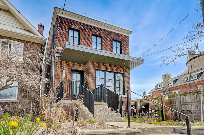 home for lease on Lower-81 Gough Avenue