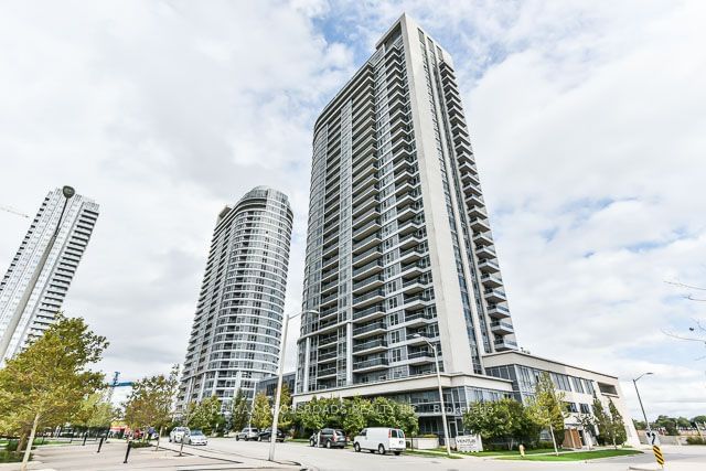 home for lease on 2913-181 Village Green Square