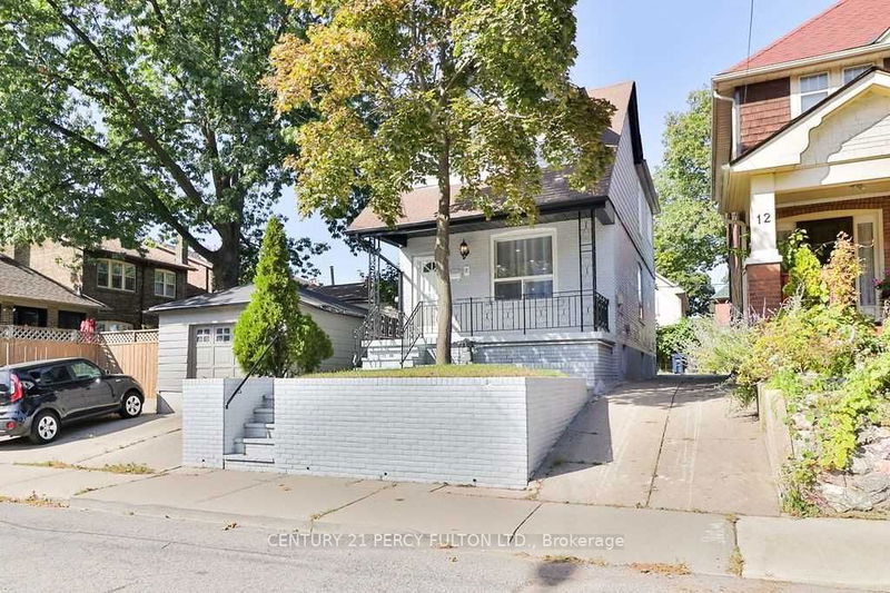 home for lease on 8 Harris Avenue