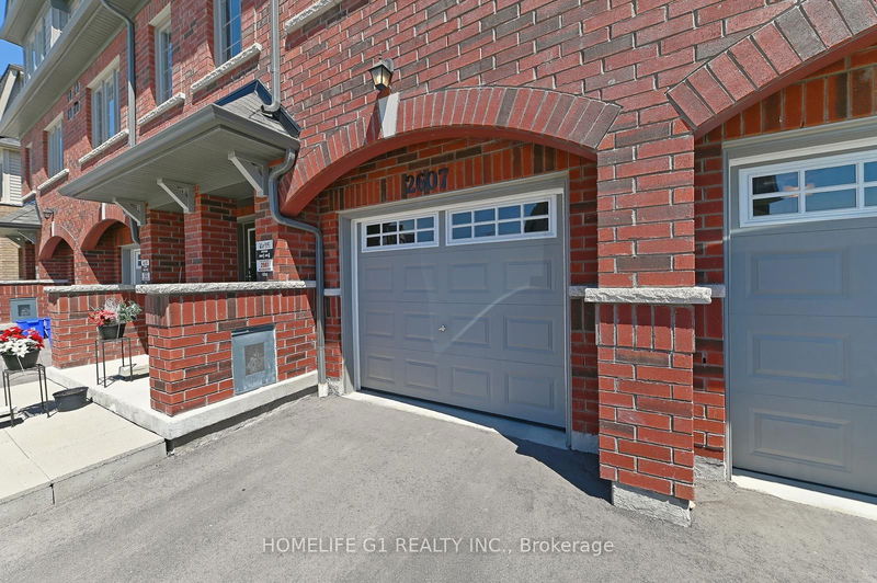 home for sale on 14-2607 Magdalen Path W