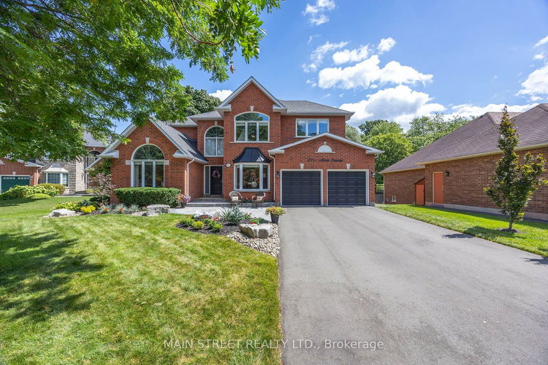 home for sale on 2311 Abbott Crescent