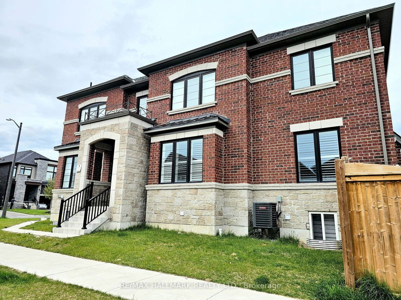 home for lease on 14 Arksey (Bsmnt) Street