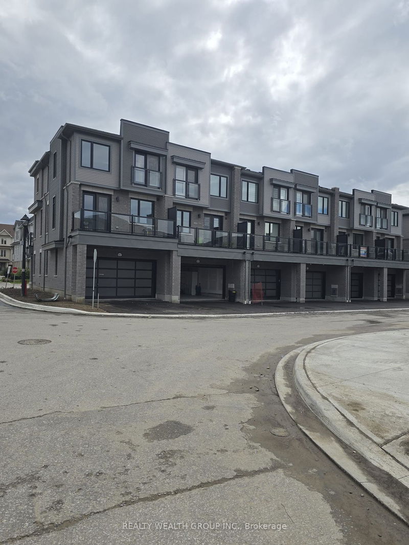 home for lease on 87 Sorbara Way