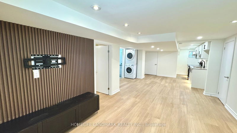 home for lease on (Bsmt)-92 Bellamy Road S