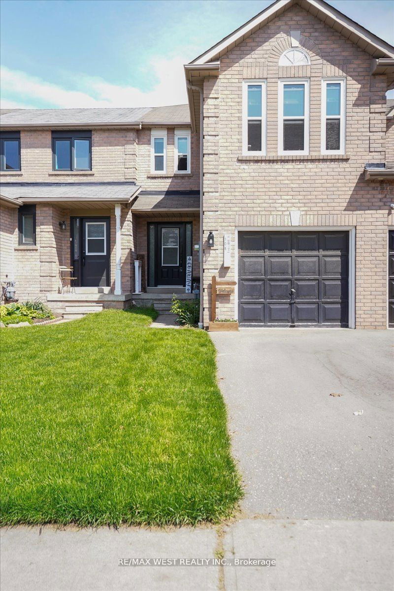 home for sale on 108 Timber Mill Avenue