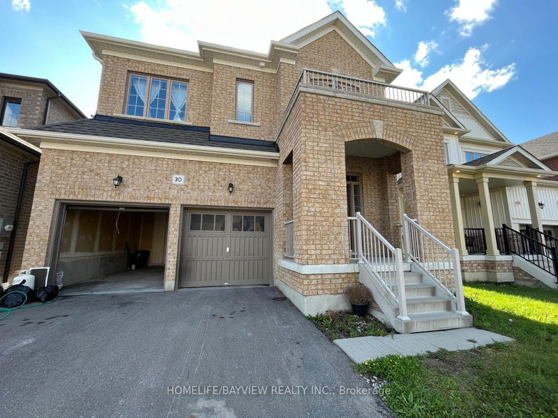 home for lease on 30 Albert Christie Street