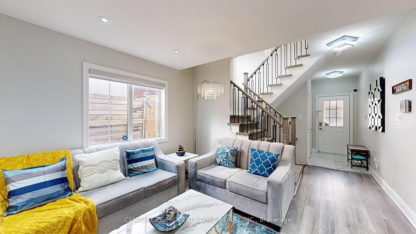 Listing Image 7