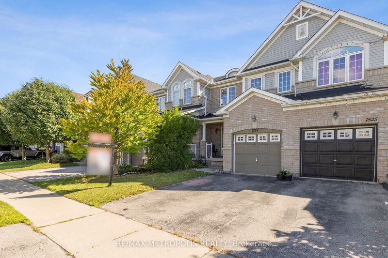 1523 Glenbourne Dr  Oshawa, L1K 0M5 | Image 3