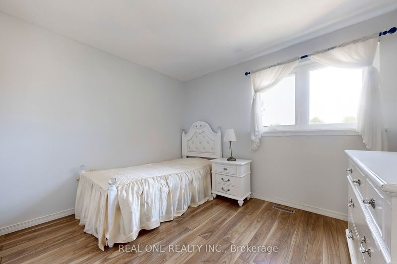 54 Bonis Ave  Toronto, M1T 2V1 | Image 32