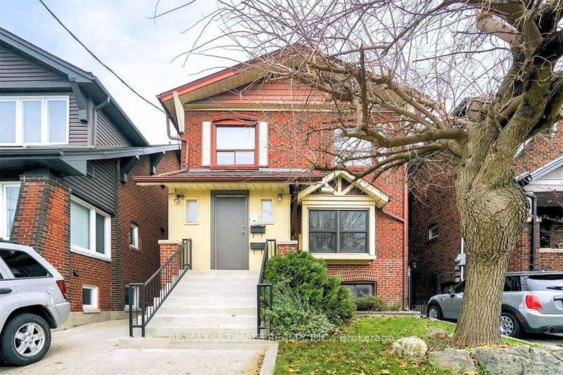 home for lease on Upper-745 Coxwell Avenue