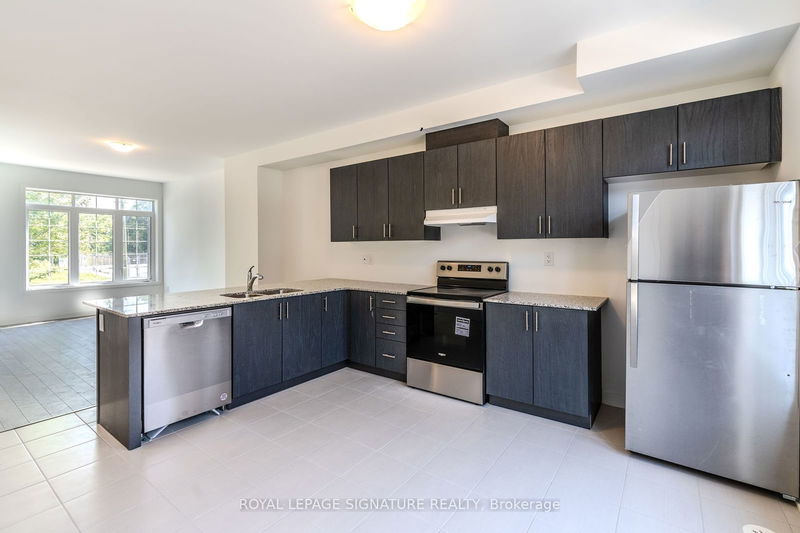 home for lease on 11 Selfridge Way