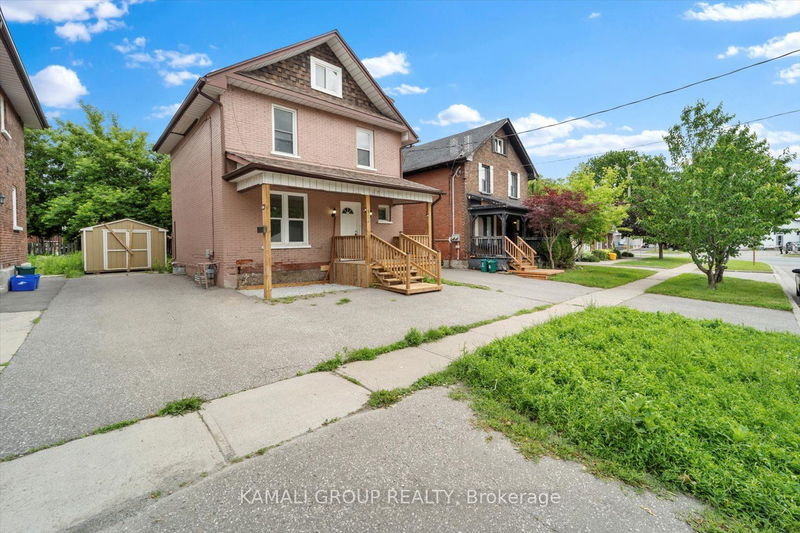 home for lease on Main-254 Bruce Street