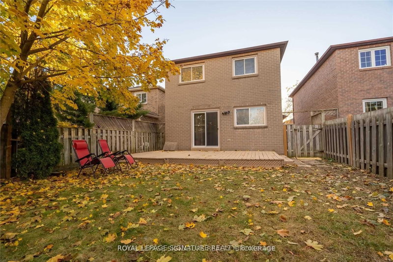 41 Barrett Cres, Ajax, L1T 2C8 | Image 2
