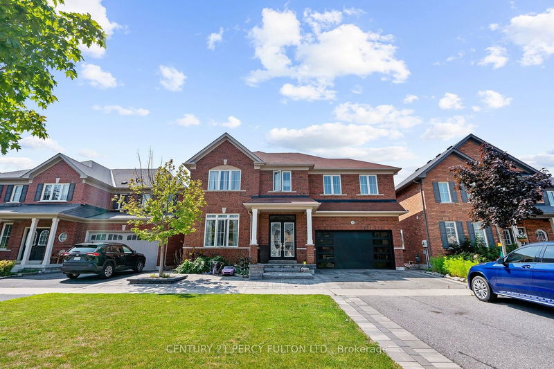 135 Britannia Ave E Oshawa, L1L 0A1 | Image 2