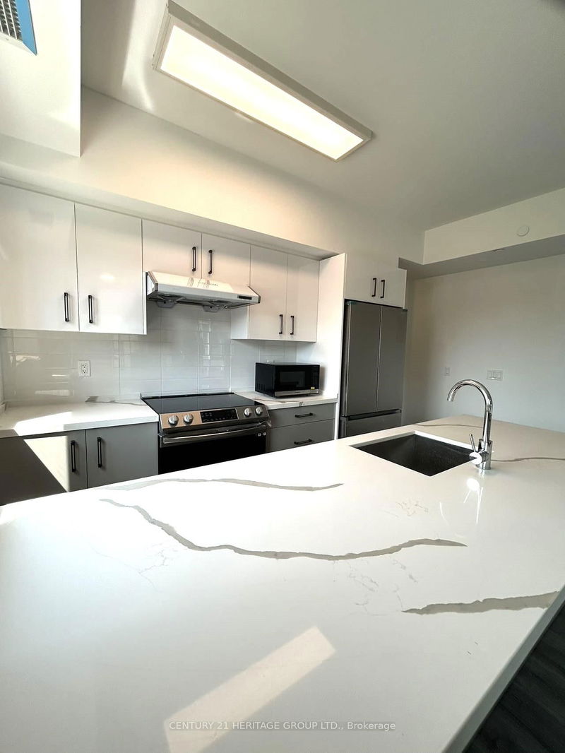 home for lease on A201-3453 Victoria Park Avenue