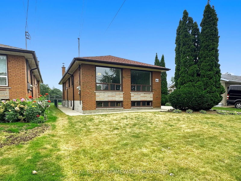 home for sale on 85 Marcos Boulevard