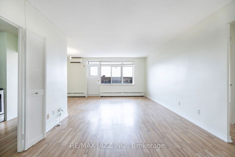  708 - 825 Kennedy Rd  Toronto, M1K 2E6 | Image 13