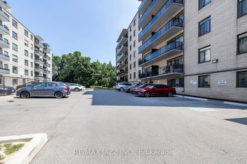  708 - 825 Kennedy Rd  Toronto, M1K 2E6 | Image 4