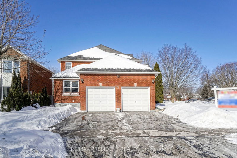 home for lease on 2 White Cliffe Drive