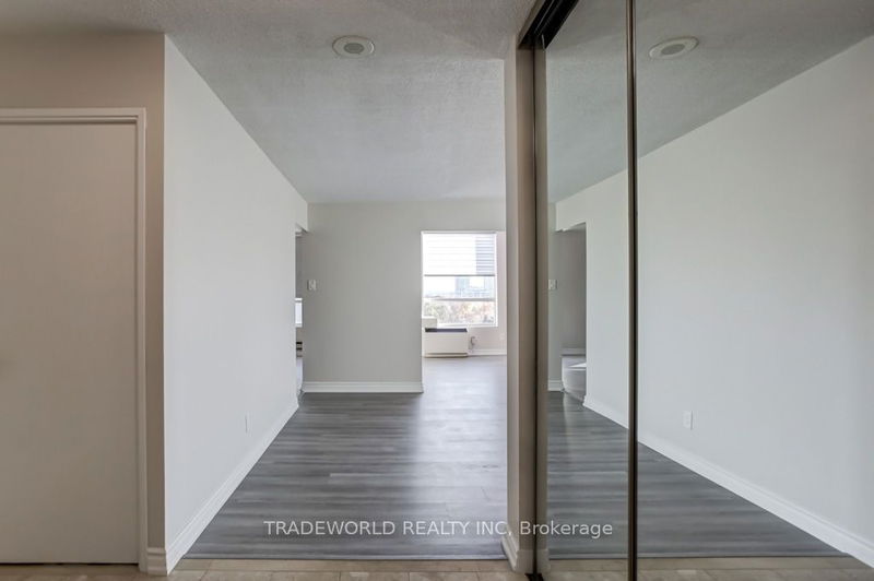  1003 - 1 Reidmount Ave  Toronto, M1S 4V3 | Image 5