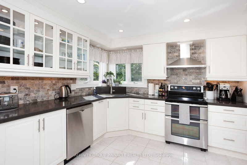 7 Foakes Dr  Ajax, L1T 3K5 | Image 21