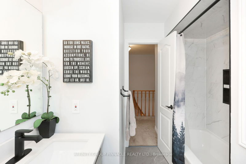 7 Foakes Dr  Ajax, L1T 3K5 | Image 28