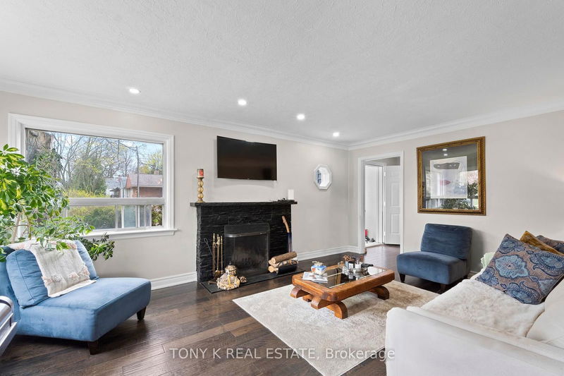 42 Anson Ave  Toronto, M1M 1X3 | Image 3