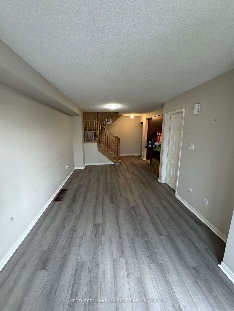 home for lease on 3 Chaston Road