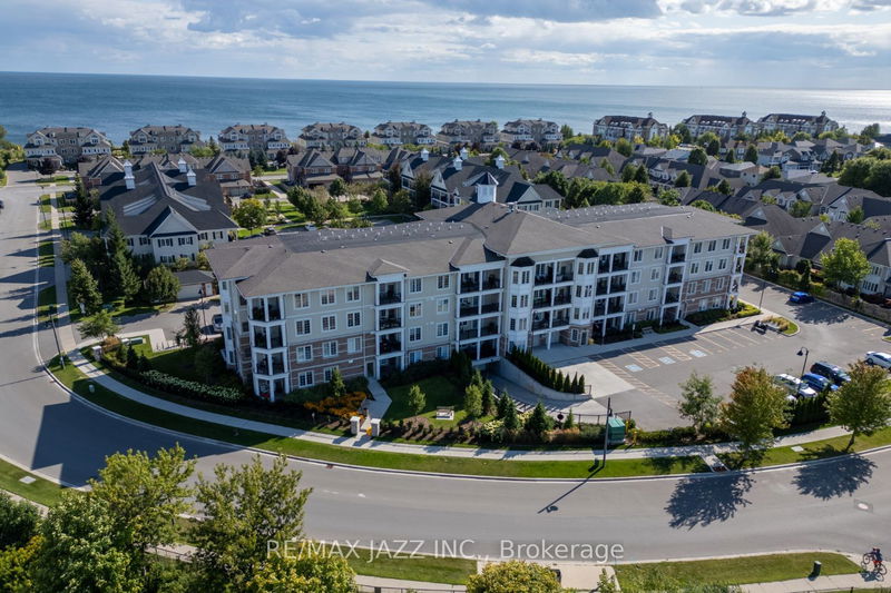 home for sale on 401-65 Shipway Avenue