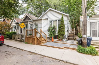 229 Craven Rd  Toronto, M4L 2Z5 | Image 1