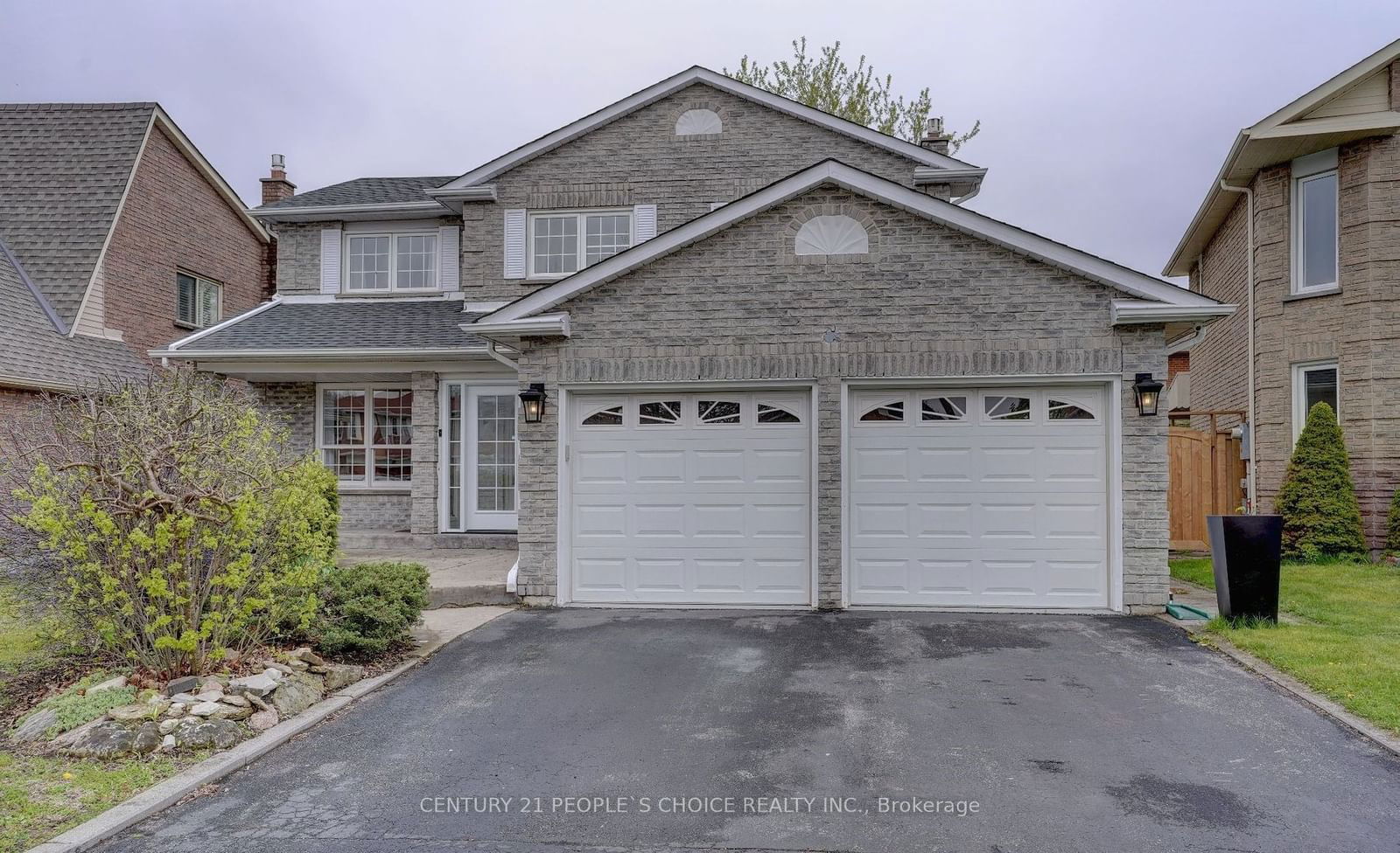 Building in 98 Calverly Trail