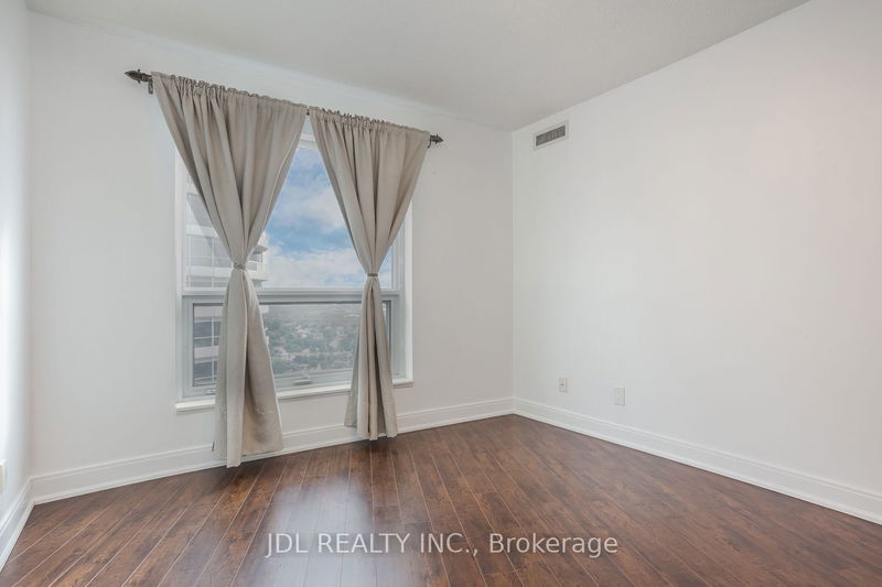  3211 - 125 Village Green Sq  Toronto, M1S 0G3 | Image 18