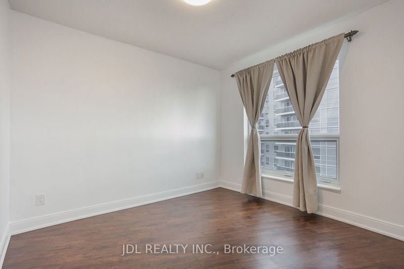  3211 - 125 Village Green Sq  Toronto, M1S 0G3 | Image 20