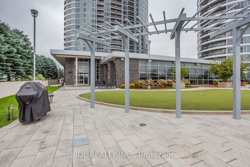  3211 - 125 Village Green Sq  Toronto, M1S 0G3 | Image 33