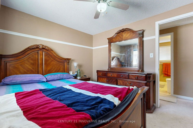 1910 Dalhousie Cres  Oshawa, L1G 8C4 | Image 24