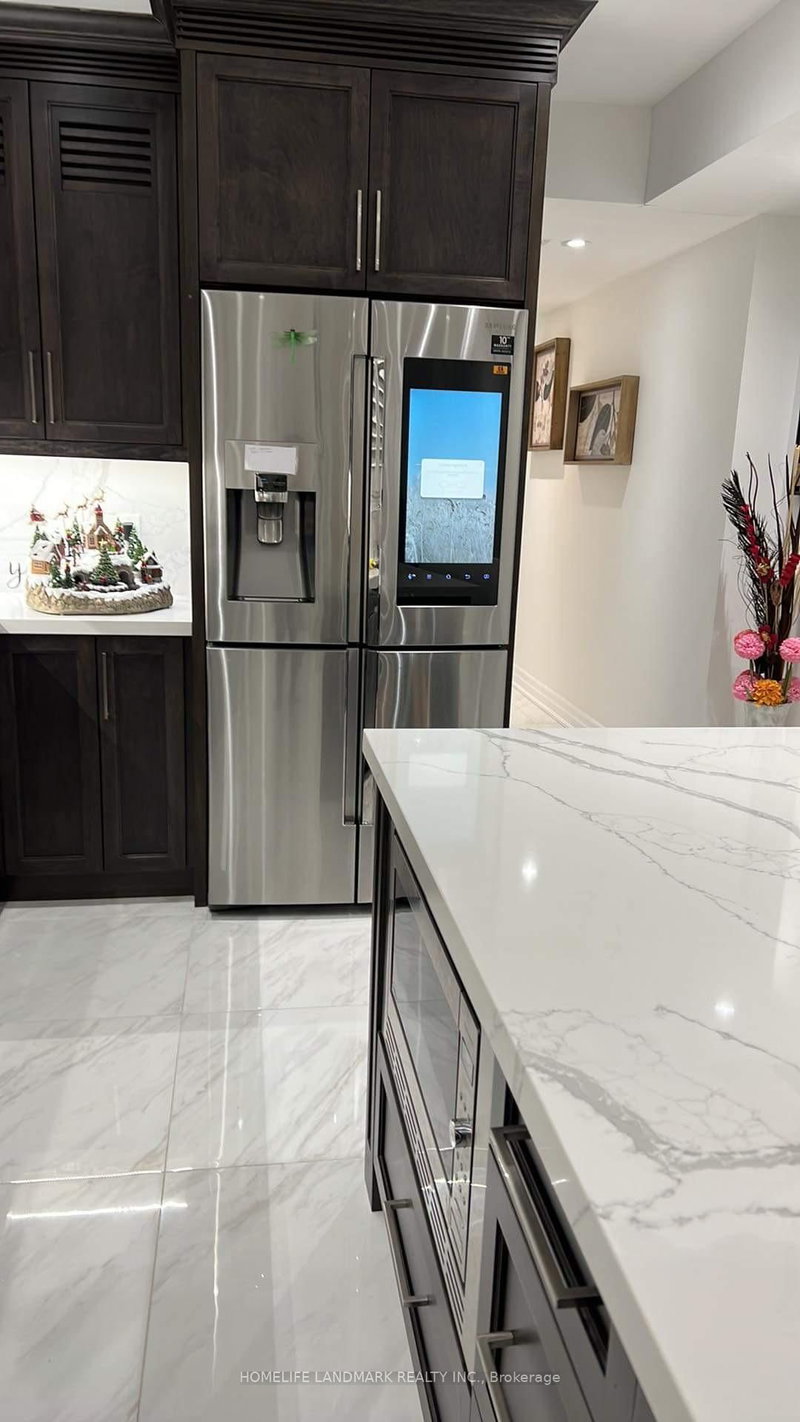 A - 1027 Pape Ave, Toronto, M4K 3W1 | Image 3