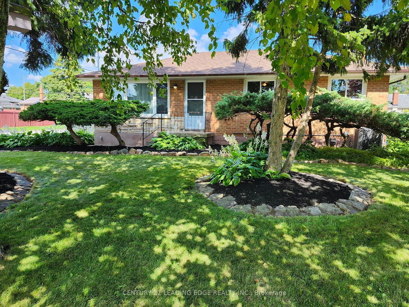 home for lease on 1441 Park Road S