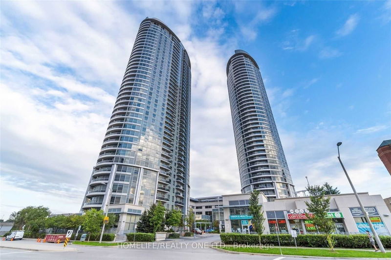 home for lease on 508-125 Village Green Square