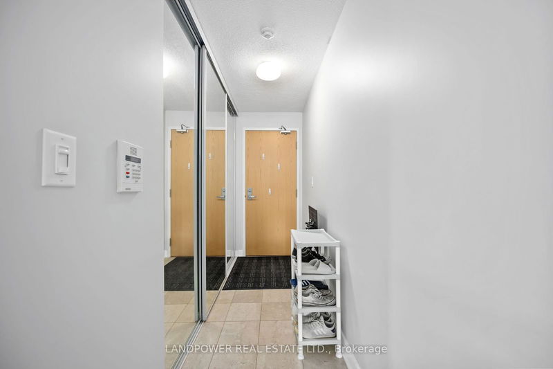  510 - 88 Grangeway Ave  Toronto, M1H 0A2 | Image 14