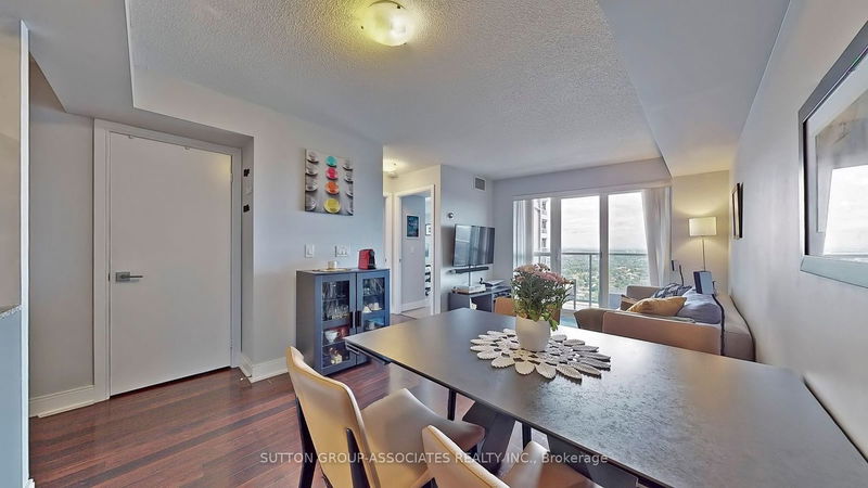  3411 - 125 Village Green Sq  Toronto, M1S 0G3 | Image 1