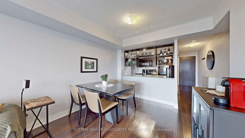  3411 - 125 Village Green Sq  Toronto, M1S 0G3 | Image 2