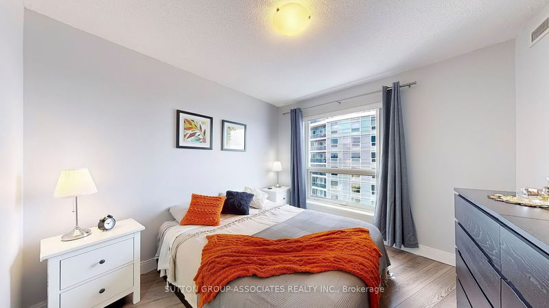  3411 - 125 Village Green Sq  Toronto, M1S 0G3 | Image 8