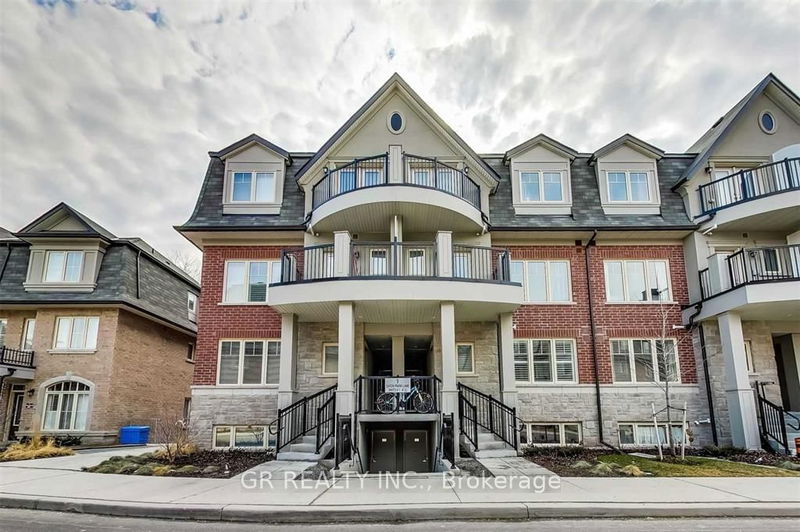 home for lease on 6-1 Eaton Park Lane
