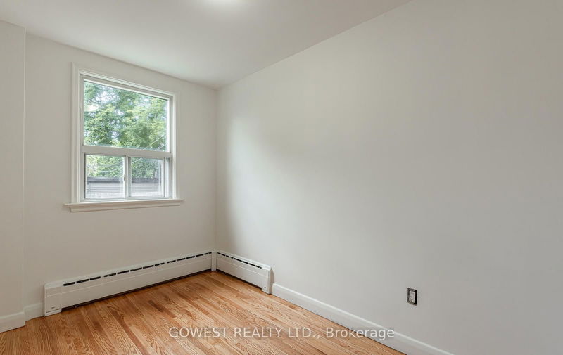 126 Barker Ave  Toronto, M4C 2N9 | Image 12