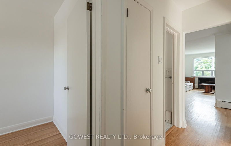 126 Barker Ave  Toronto, M4C 2N9 | Image 21